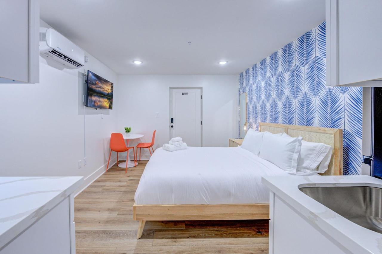 Utopia Studio Apartment Галвестон Экстерьер фото